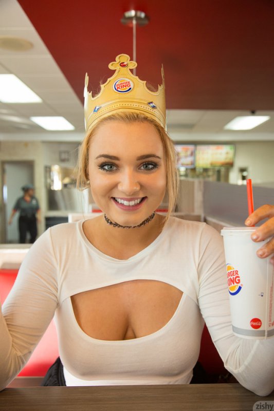 Boob Junkie Gwen Stanberg Burger King Babe